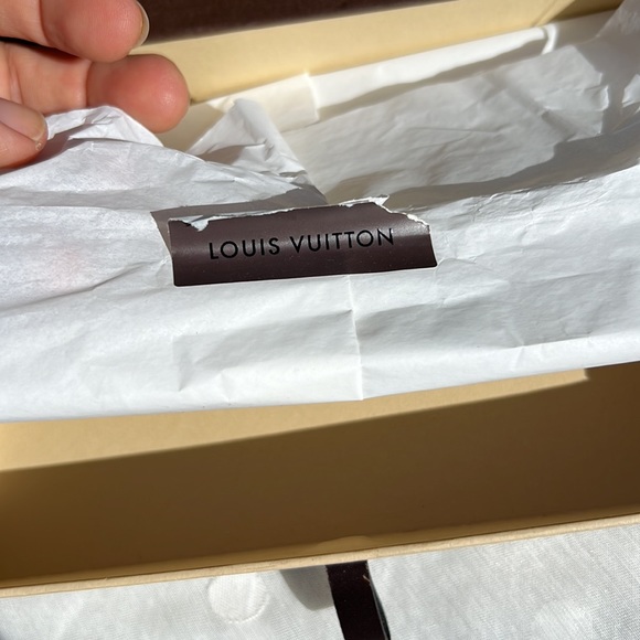 Louis Vuitton Box.❤️ - Picture 4 of 14